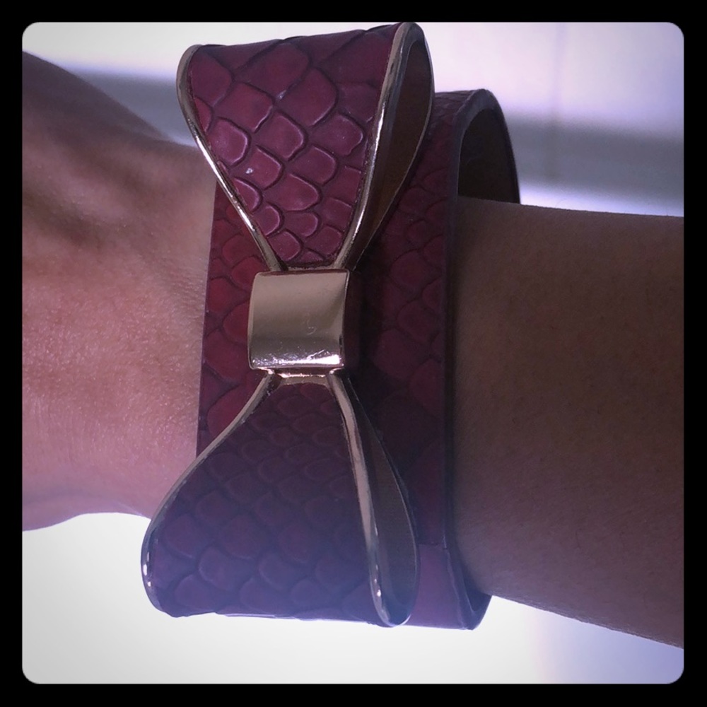 Leather Bow Cuff bracelet